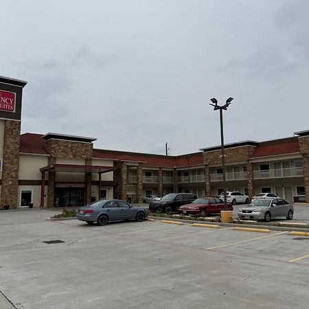 Regency Inn & Suites Humble Fm1960 - Iah Airport Εξωτερικό φωτογραφία