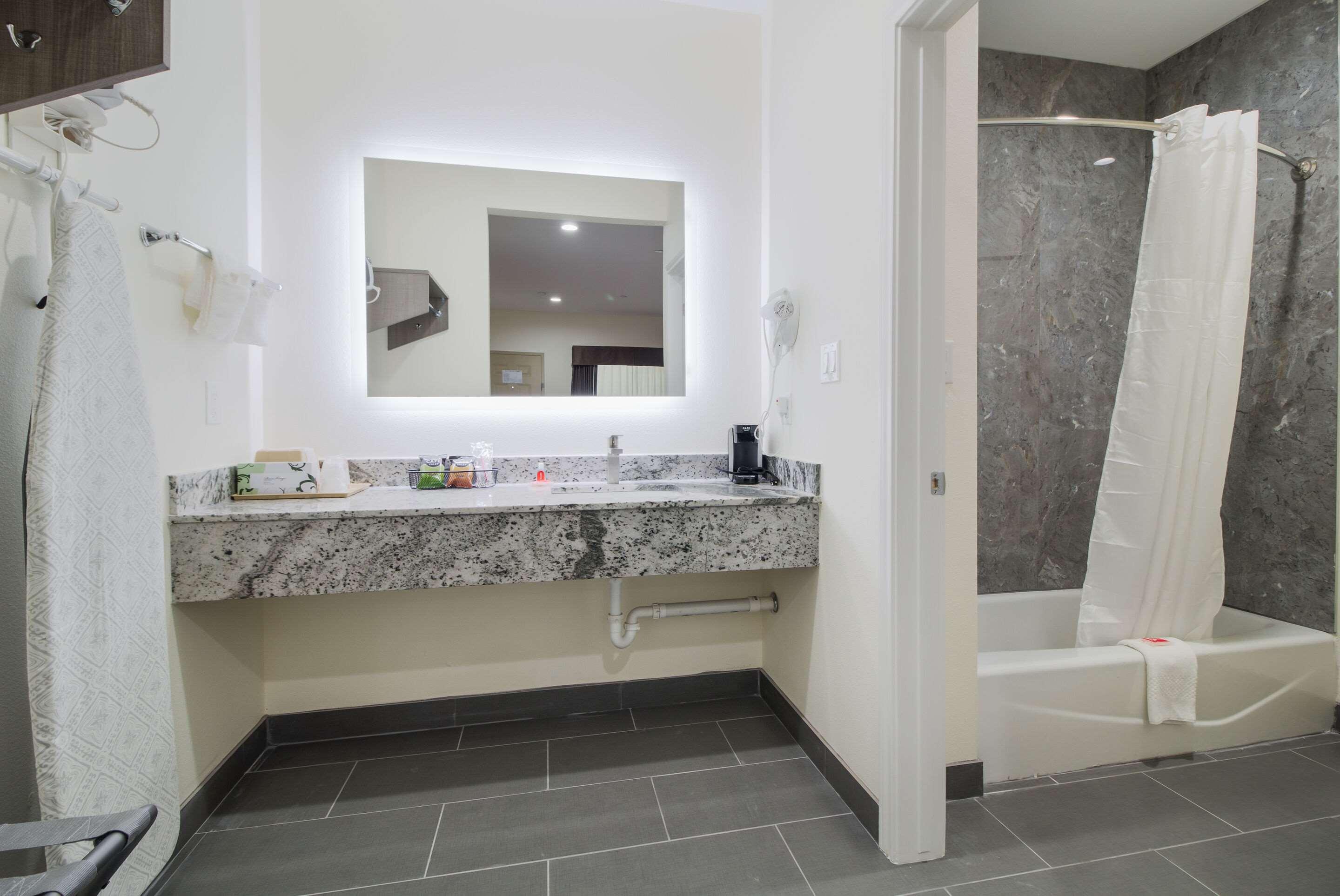 Regency Inn & Suites Humble Fm1960 - Iah Airport Εξωτερικό φωτογραφία