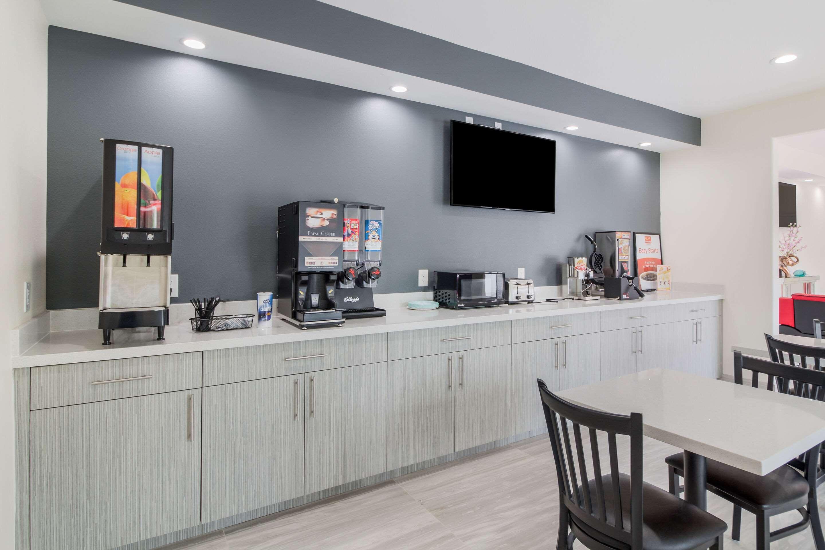 Regency Inn & Suites Humble Fm1960 - Iah Airport Εξωτερικό φωτογραφία