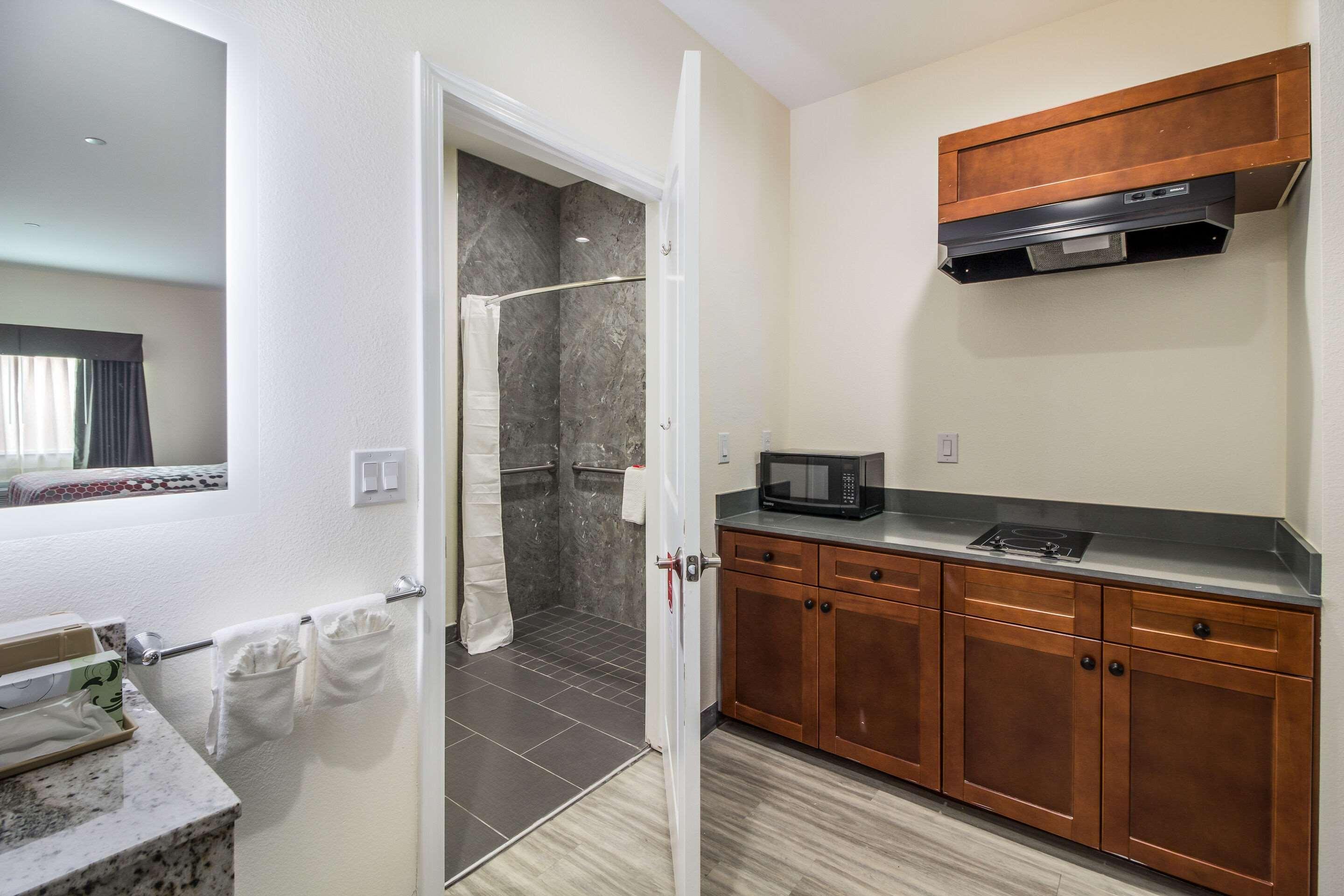 Regency Inn & Suites Humble Fm1960 - Iah Airport Εξωτερικό φωτογραφία