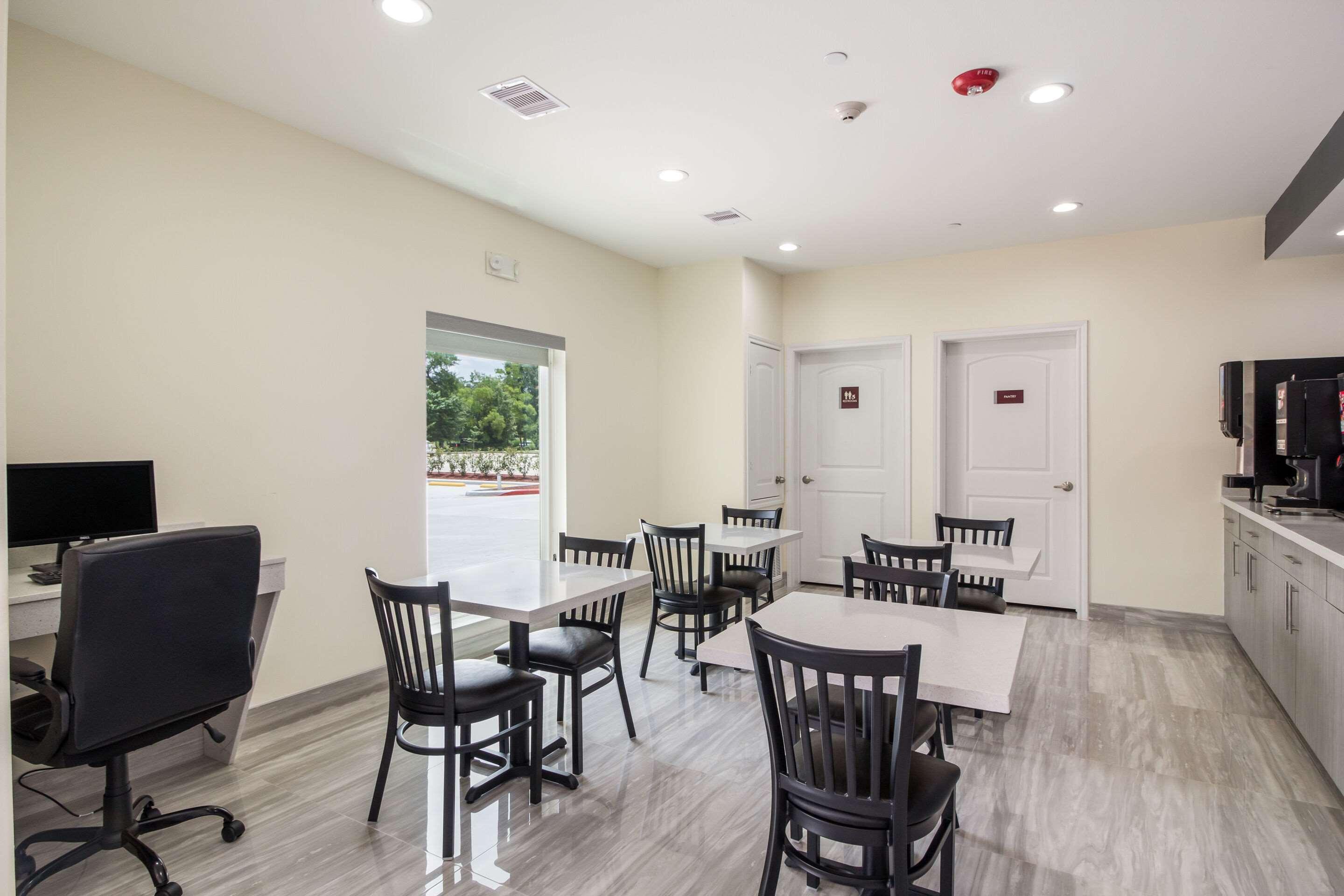 Regency Inn & Suites Humble Fm1960 - Iah Airport Εξωτερικό φωτογραφία